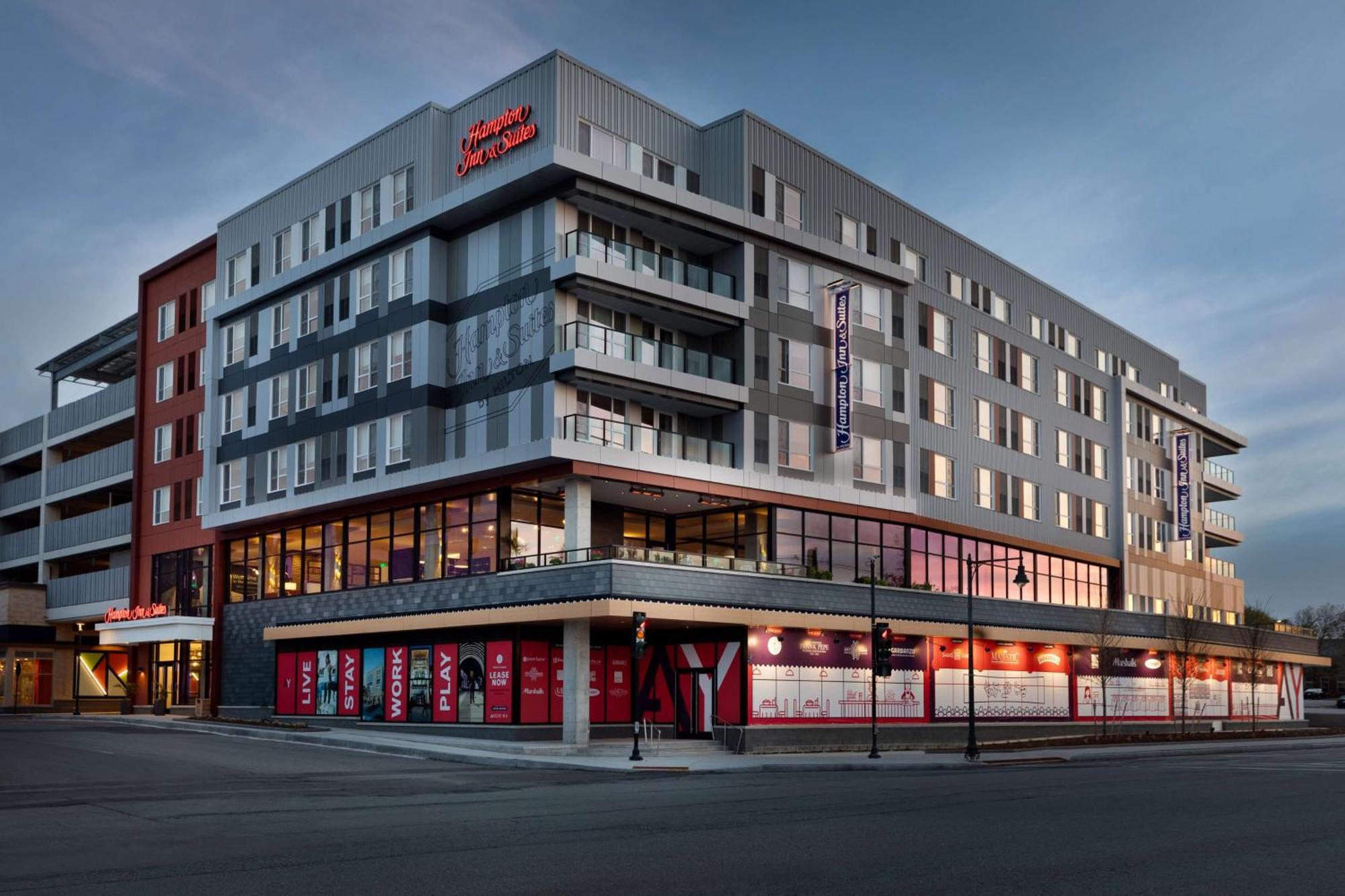 Hampton Inn & Suites Watertown Boston, Ma Exterior foto
